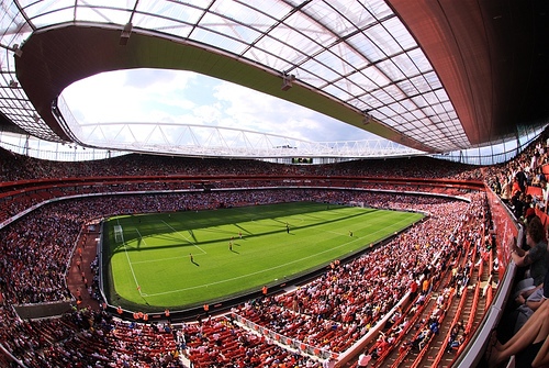 Emirates vô địch EPL 2025